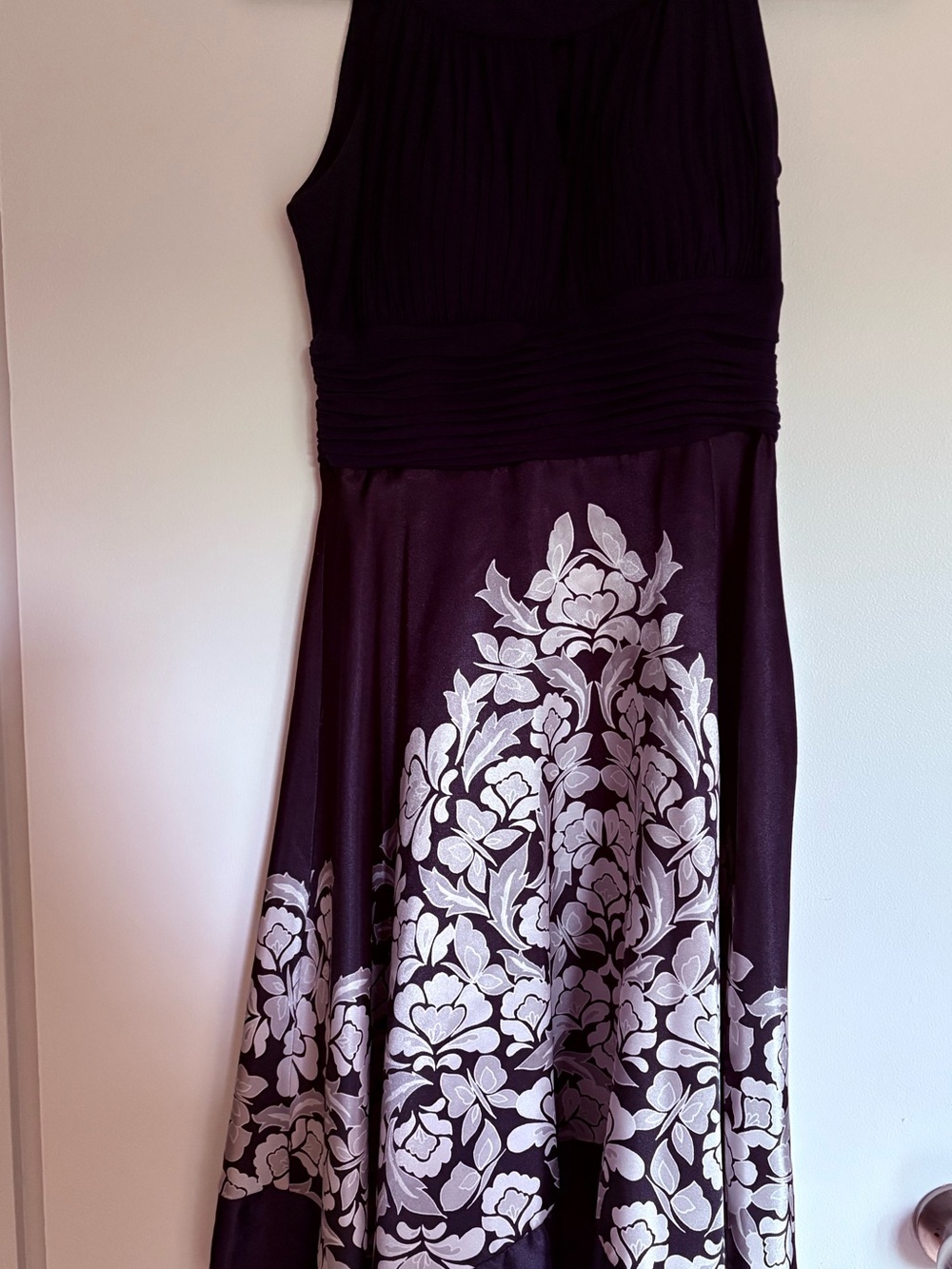 Laura Sleeveless Navy Dress